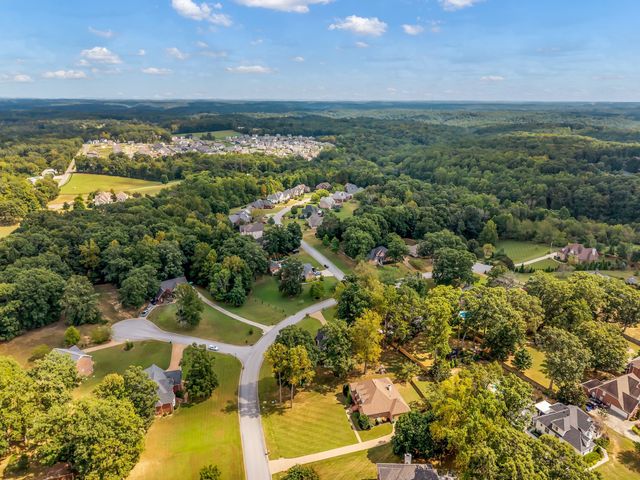7205 McCormick Ln, Fairview, TN 37062