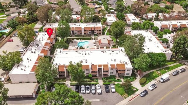 17574 Vandenberg 11, Tustin, CA 92780