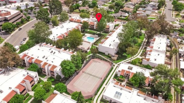 17574 Vandenberg 11, Tustin, CA 92780