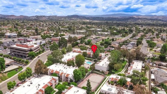 17574 Vandenberg 11, Tustin, CA 92780