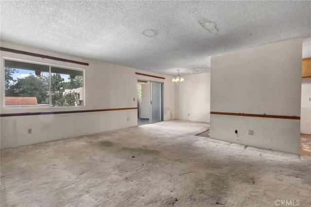 17574 Vandenberg 11, Tustin, CA 92780
