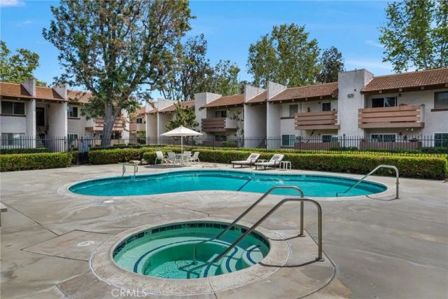 17574 Vandenberg 11, Tustin, CA 92780