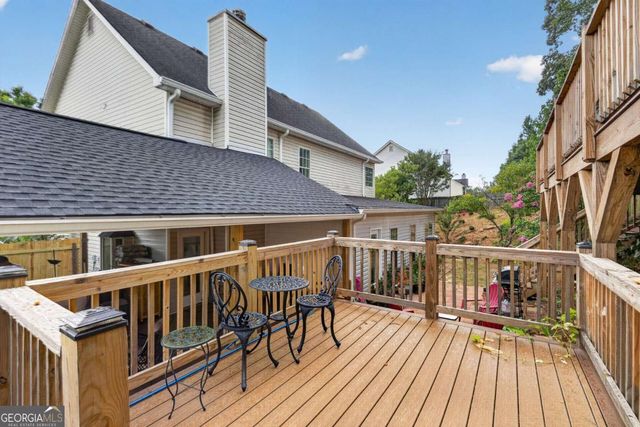 544 Martin Forest Lane, Lawrenceville, GA 30045