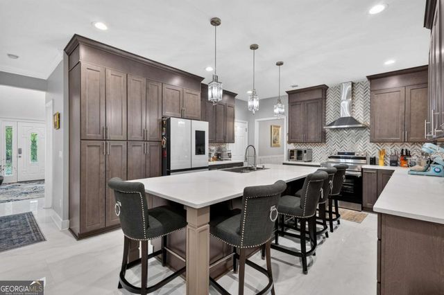 544 Martin Forest Lane, Lawrenceville, GA 30045