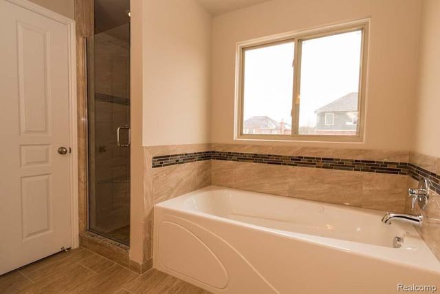 2755 W. Wattles Road, Troy, MI 48098