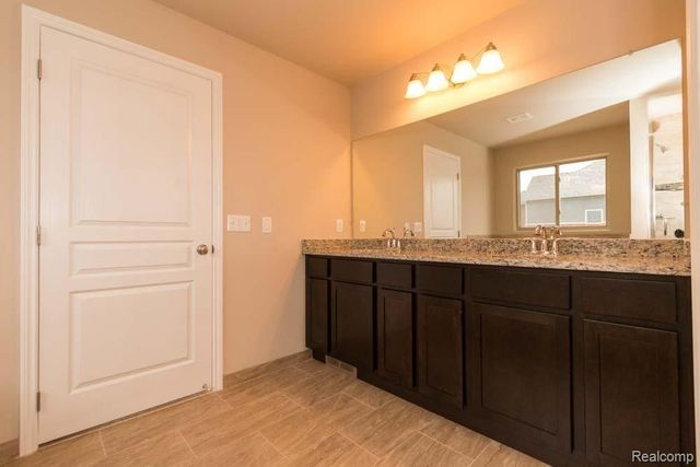 2755 W. Wattles Road, Troy, MI 48098