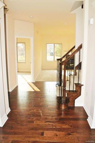 2755 W. Wattles Road, Troy, MI 48098