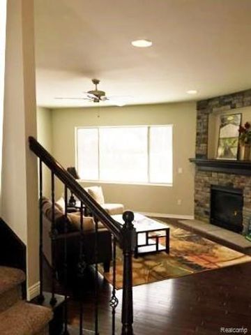 2755 W. Wattles Road, Troy, MI 48098