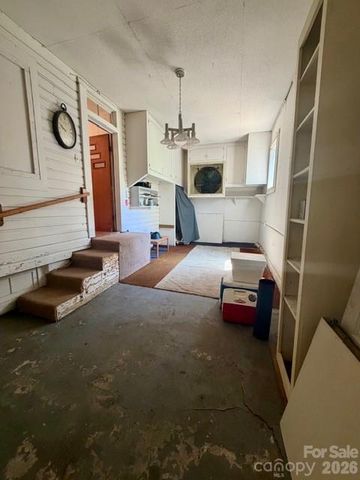 584 Groves Road, Union Mills, NC 28167
