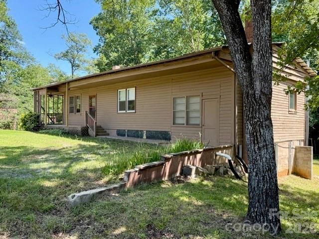 584 Groves Road, Union Mills, NC 28167