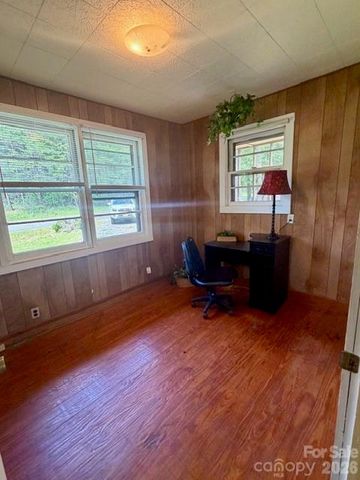 584 Groves Road, Union Mills, NC 28167