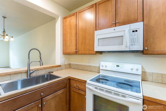 61 Snapdragon Lane, Sequim, WA 98382