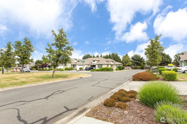 61 Snapdragon Lane, Sequim, WA 98382