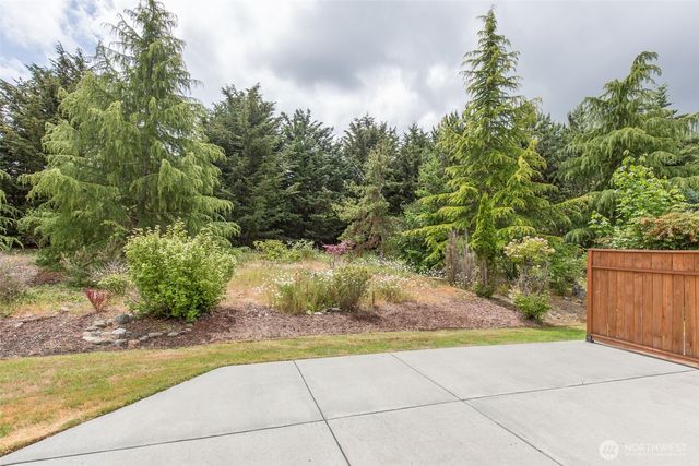 61 Snapdragon Lane, Sequim, WA 98382