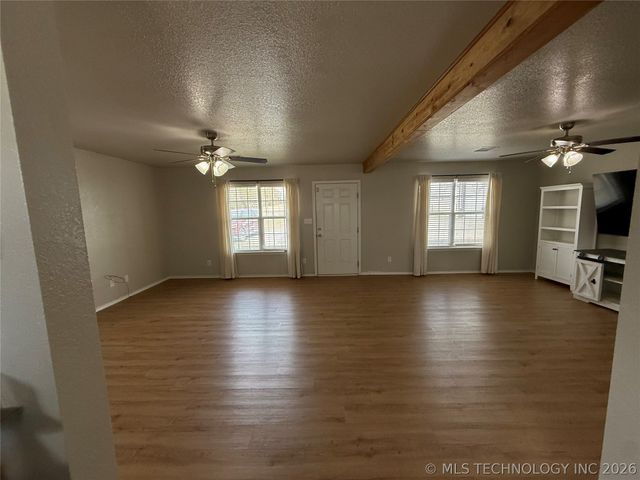 15593 N Bryant Road, Tahlequah, OK 74464