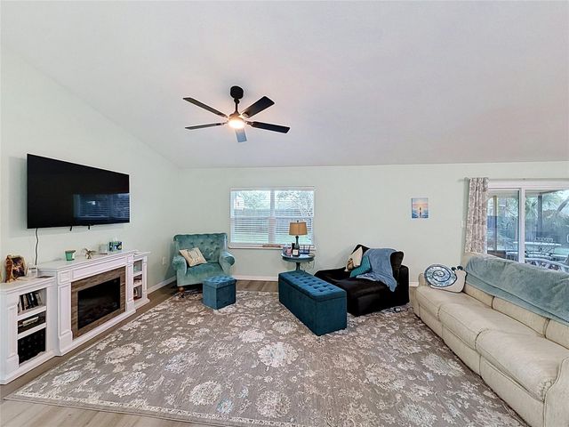 706 OLD CREEK COURT, Sanford, FL 32773