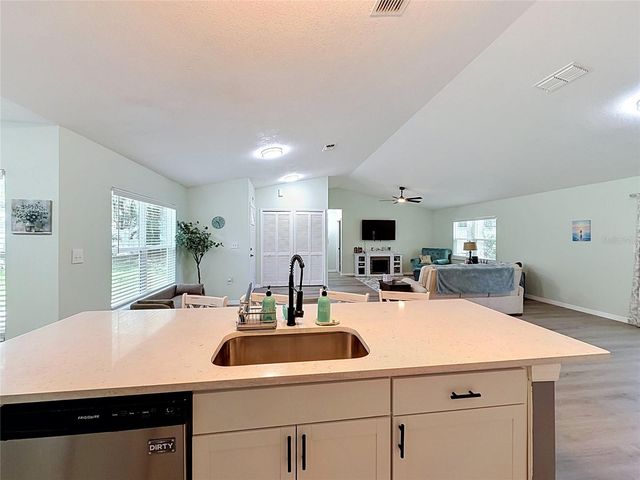 706 OLD CREEK COURT, Sanford, FL 32773