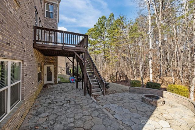 16500 Bryant Meadows Drive, Charlotte, NC 28278