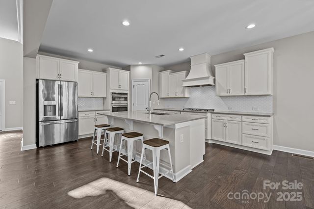 16500 Bryant Meadows Drive, Charlotte, NC 28278