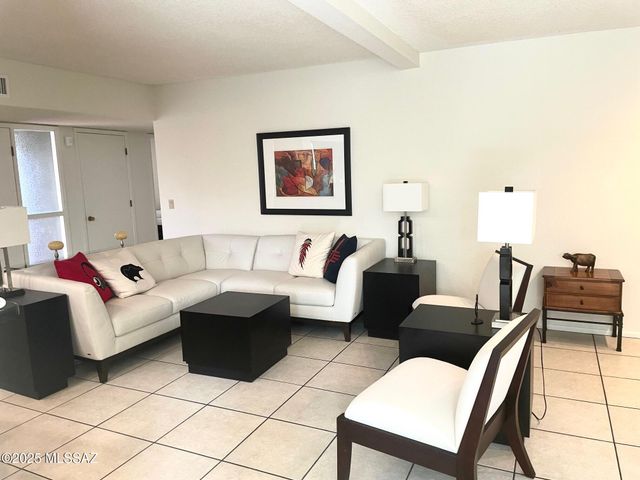 7472 E Serenity Lane, Tucson, AZ 85750