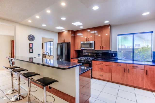 7472 E Serenity Lane, Tucson, AZ 85750