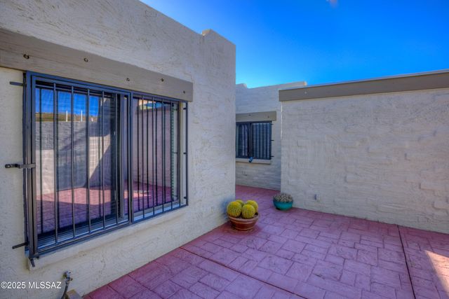 7472 E Serenity Lane, Tucson, AZ 85750