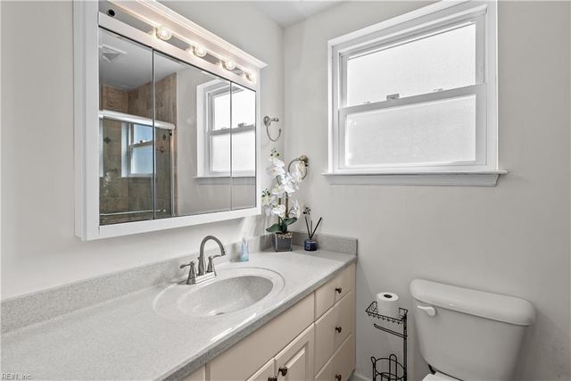 1805 E Bayview BLVD, Norfolk, VA 23503