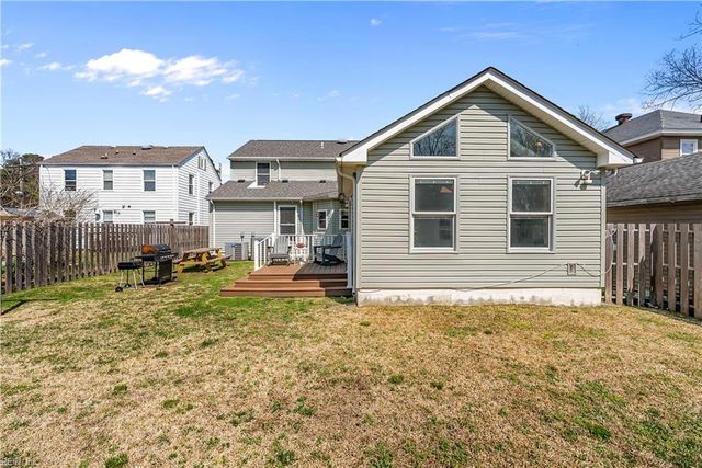 1805 E Bayview BLVD, Norfolk, VA 23503