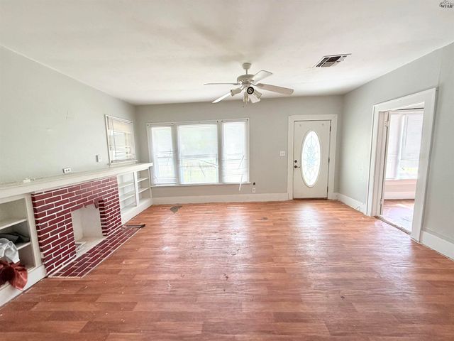 1906 TILDEN STREET, Wichita Falls, TX 76309