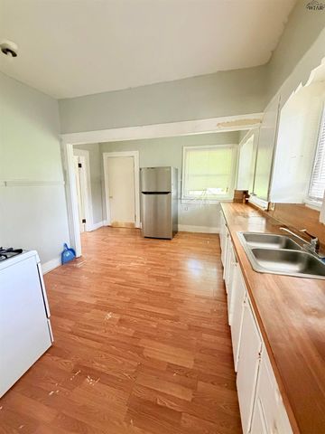 1906 TILDEN STREET, Wichita Falls, TX 76309