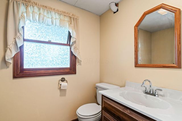 670 Carriage Court, Newark, OH 43055