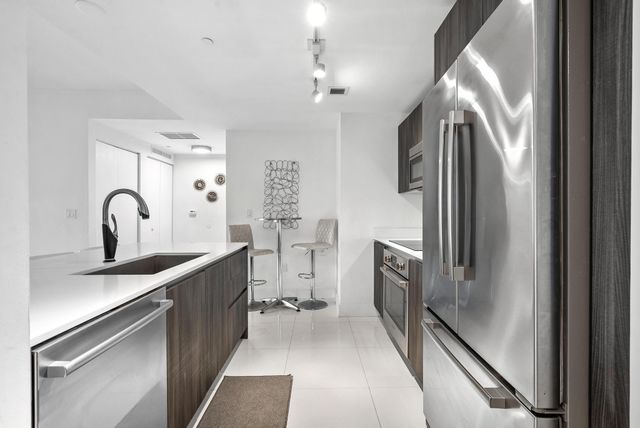 488 NE 18th St 3509, Miami, FL 33132