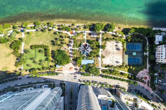 488 NE 18th St 3509, Miami, FL 33132