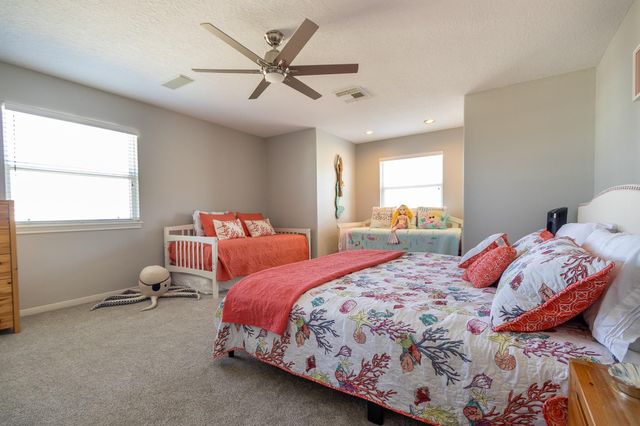 925 Tiki Drive, Tiki Island, TX 77554