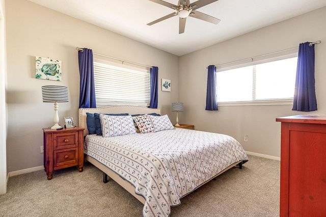 925 Tiki Drive, Tiki Island, TX 77554