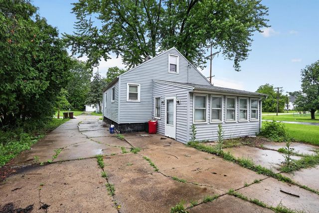 122 Garver Avenue, Rockford, IL 61102