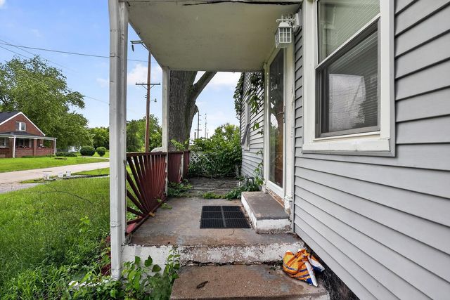 122 Garver Avenue, Rockford, IL 61102