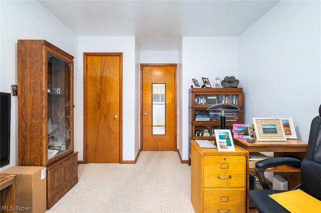 132 Bryden Road, Steubenville, OH 43953