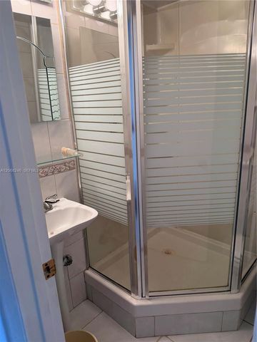 250 181st Drive 414, Sunny Isles Beach, FL 33160