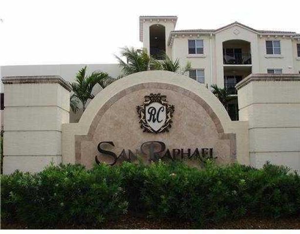 3 Renaissance Way 204, Boynton Beach, FL 33426