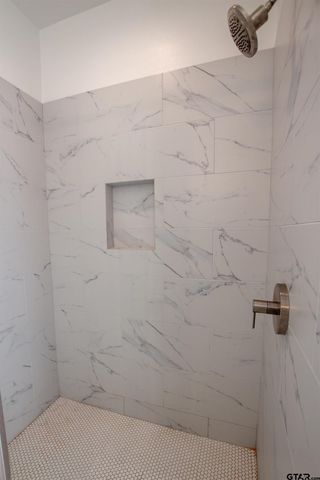 159 August Dr, Bullard, TX 75757