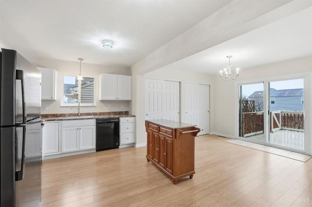 5548 Castle Drive, South Lebanon, OH 45065