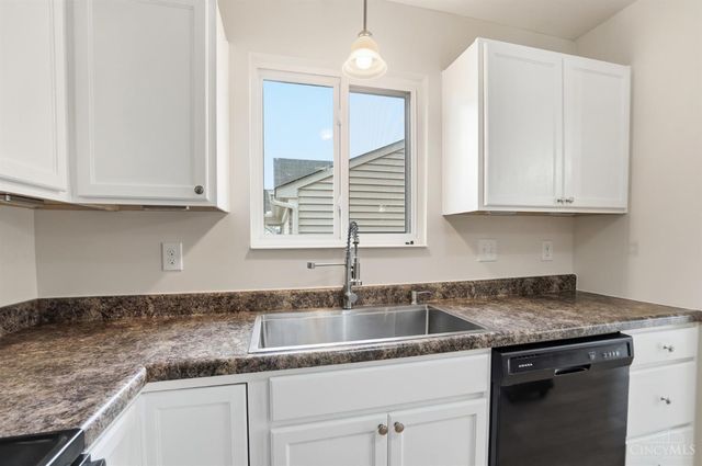 5548 Castle Drive, South Lebanon, OH 45065