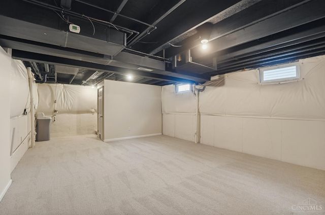 5548 Castle Drive, South Lebanon, OH 45065