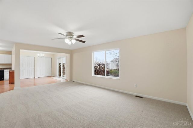 5548 Castle Drive, South Lebanon, OH 45065