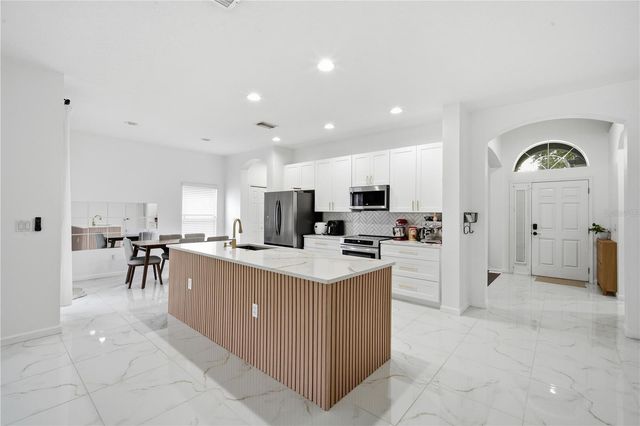 9821 JASMINE BROOK CIRCLE, Land O Lakes, FL 34638