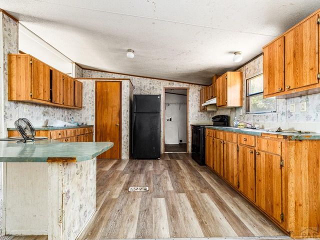 2206 W 16th St, Pueblo, CO 81003