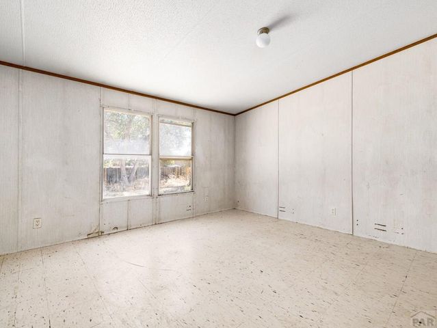 2206 W 16th St, Pueblo, CO 81003