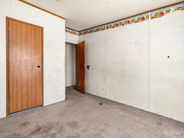 2206 W 16th St, Pueblo, CO 81003