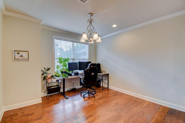 2113 Mustang Drive, Levelland, TX 79336